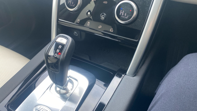 Land Rover Discovery Sport 2.0 D200 R-Dynamic SE 5dr Auto Diesel Station Wagon